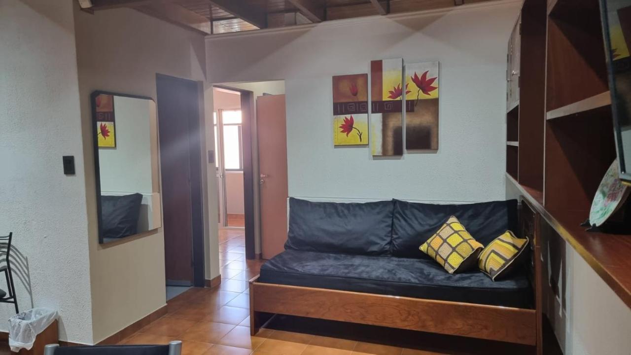 Departamento Temporario De 1 A 4 Personas Apartment Posadas Exterior photo